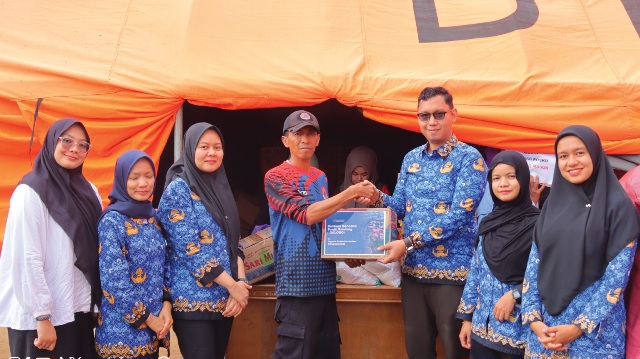 Kantor Pertanahan Kabupaten Solok Salurkan Bantuan untuk Warga Terdampak Galodo