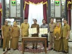 Kapasitas TPA Terlampaui, Pemprov Sumbar Batasi Penerimaan Sampah Regional Solok Kapasitas TPA Terlampaui, Pemprov Sumbar Batasi Penerimaan Sampah Regional Solok