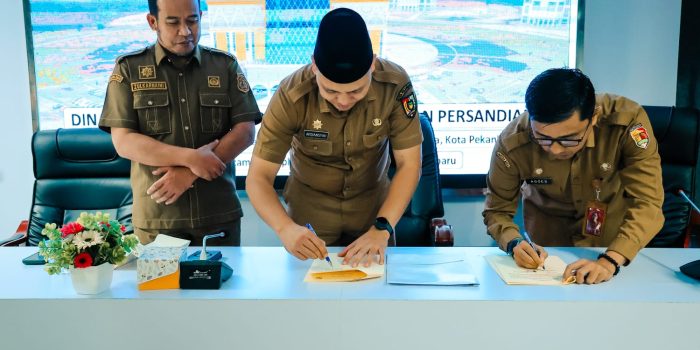 Perkuat Pelayanan Darurat dan Kemitraan Media, Pemko Solok Jalin Kerja Sama Replikasi Tim Reaksi Cepat 112 dengan Pekanbaru Perkuat Pelayanan Darurat dan Kemitraan Media, Pemko Solok Jalin Kerja Sama Replikasi Tim Reaksi Cepat 112 dengan Pekanbaru