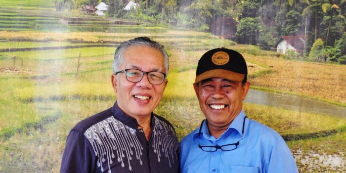 Setahun Kepergian Dr. Ir. Agus Taher. MS. Musisi dan Pencipta Lagu Minang “Kasiak Tujuah Muaro” dan 400-an Tembang Garapannya Setahun Kepergian Dr. Ir. Agus Taher. MS. Musisi dan Pencipta Lagu Minang “Kasiak Tujuah Muaro” dan 400-an Tembang Garapannya