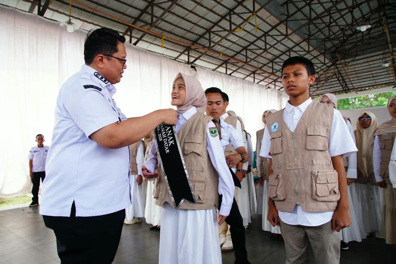 Wabup Ahmad Fadly Kukuhkan Forum Anak Kabupaten Tanah Datar Periode 2026-2028